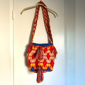 NWOT Anthropologie Wayuu Mochila Handcrafted Columbian Bag in Multi